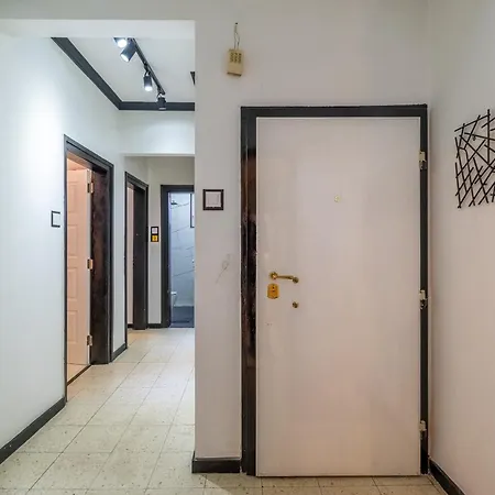 Modern , Spacious 2br In Center * Софія
